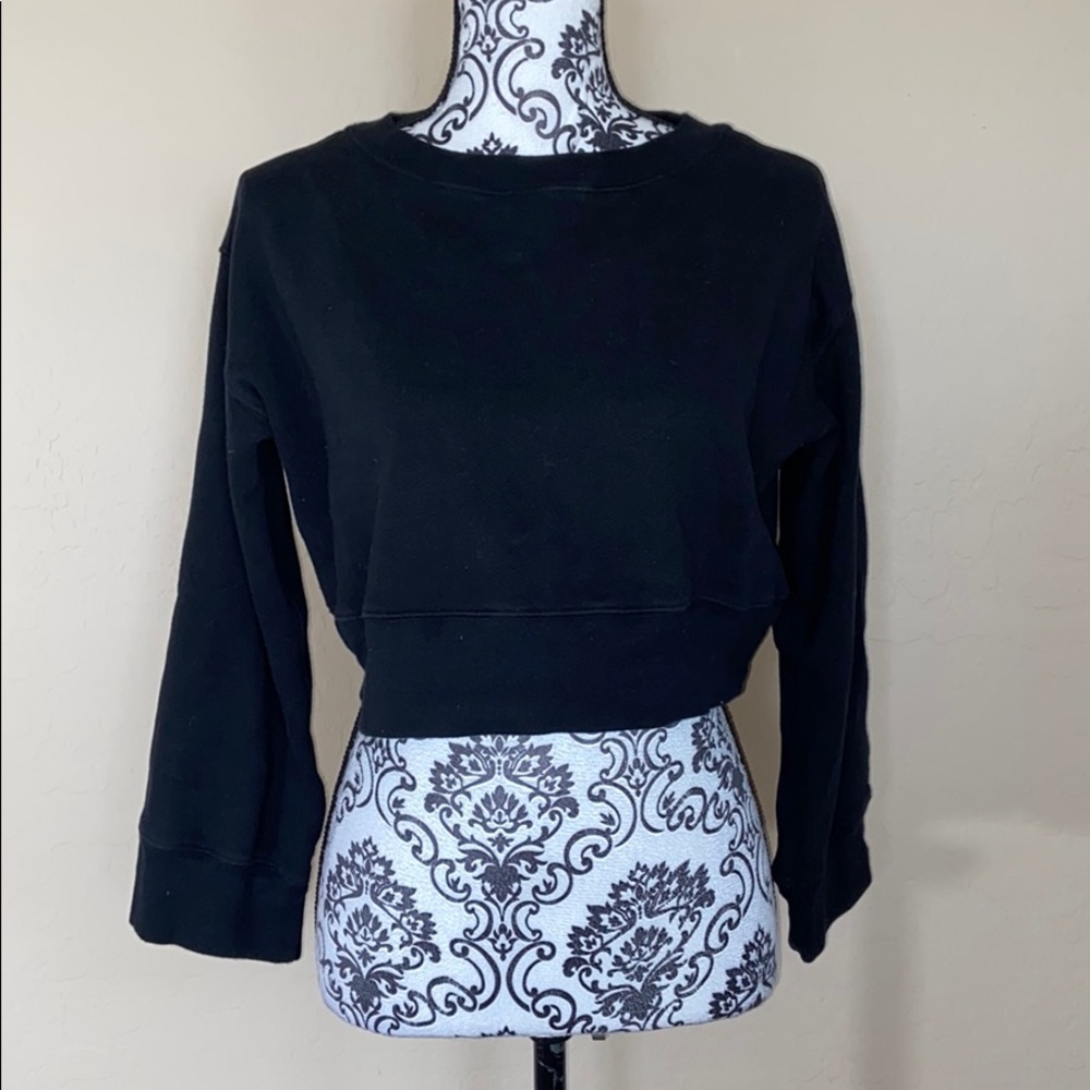 Little moon cropped sweater